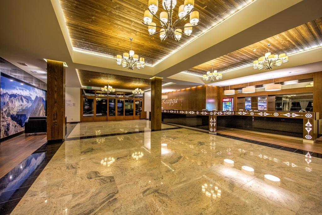 Grand Stasinda Bal Sylwestrowy Animacje Impreza Integracyjna Dwa Posilki Bogaty Bufet Baseny Kregielnia Grota Sauny Squash Silownia Place Zabaw Widoki 1000Mnpm Bukowina Tatrzańska Esterno foto